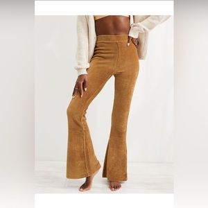 Aerie Groove-On Velour High Waisted Flare Pant